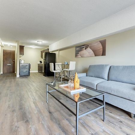 A Spacious Downtown 1-Bed Suite Calgary Exterior photo