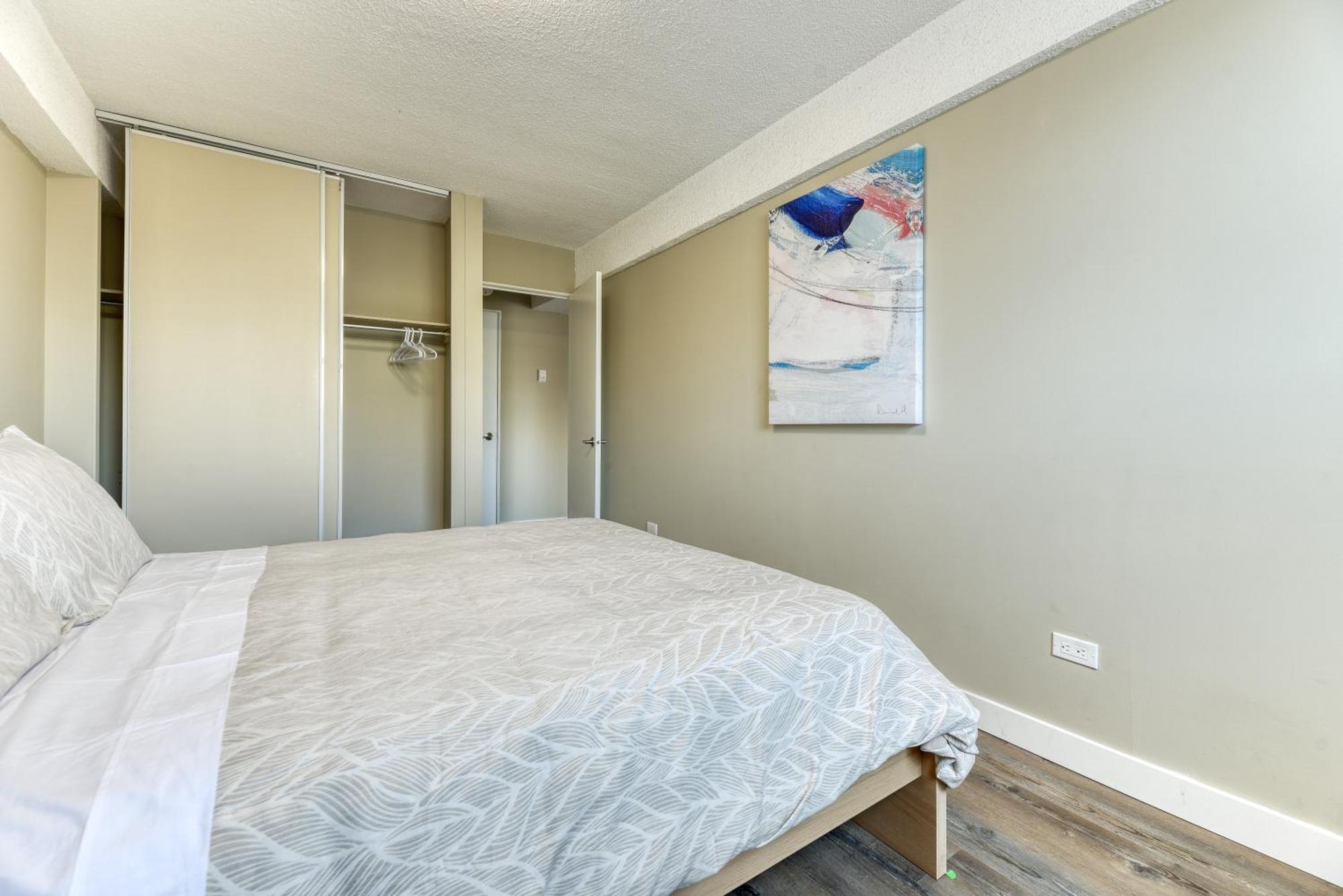 A Spacious Downtown 1-Bed Suite Calgary Exterior photo